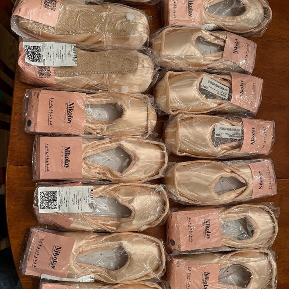 Nikolay Shoes - Pointe Shoes - Nikolay 7 XXX M  Brand NEW!